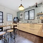 בית נופש Maison Rejeanne, Retro Chic Pres De Lourdes *