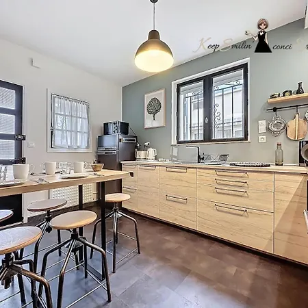 Prázdninový dům Maison Rejeanne, Retro Chic Pres De Lourdes *